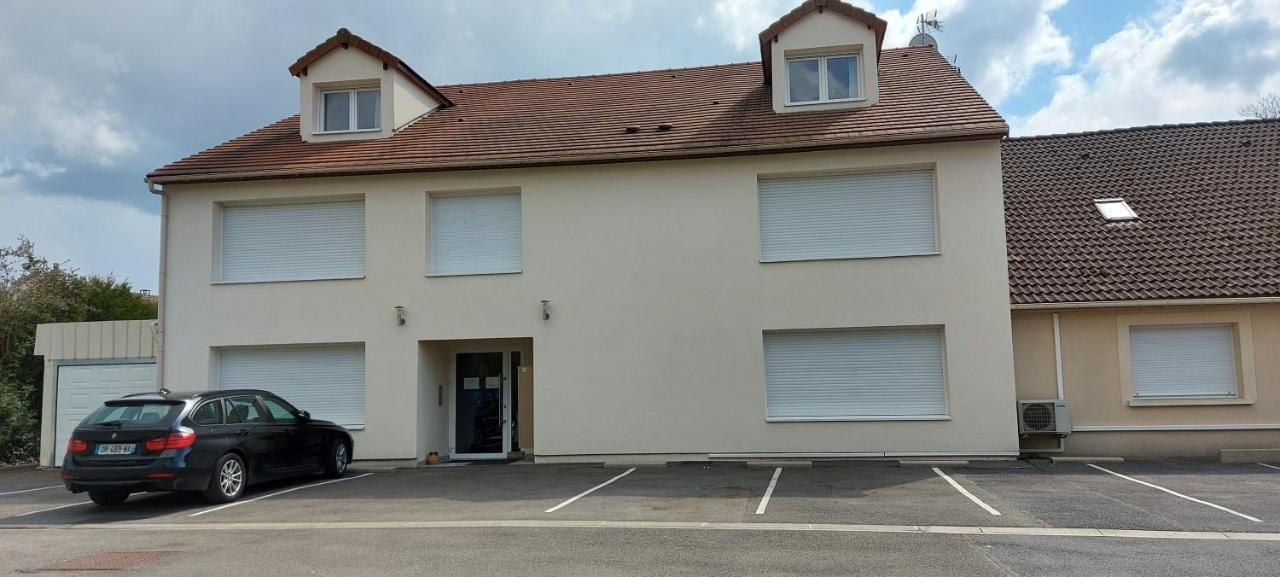 Le Soleo Apartamento Moussy-le-Neuf Exterior foto